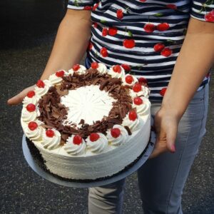 black forest cake baking class